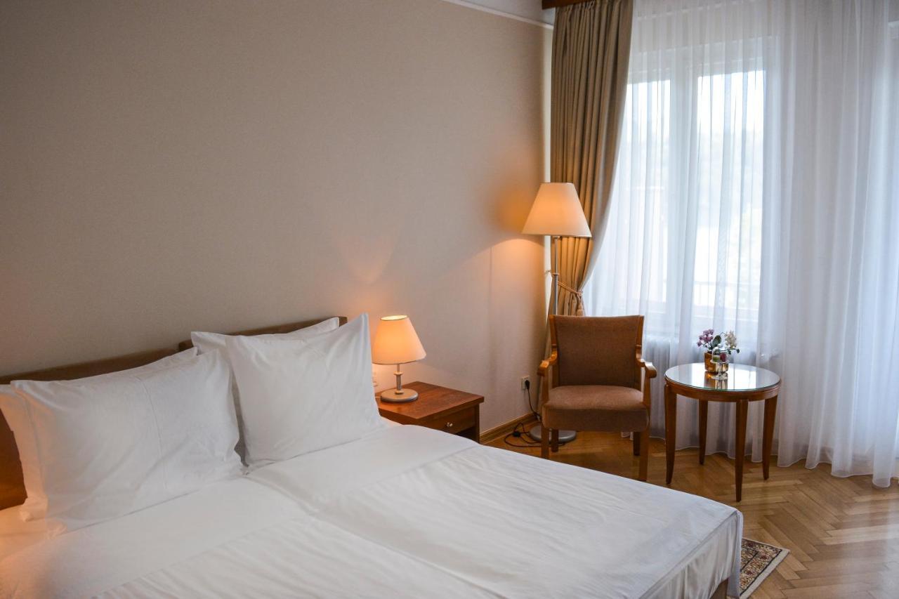 Vila Bled Hotel Екстериор снимка